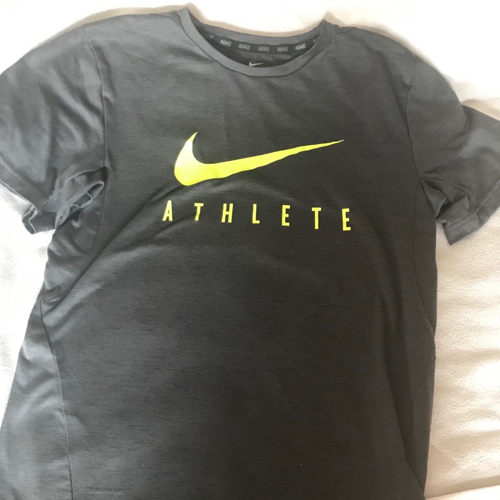 Tshirt